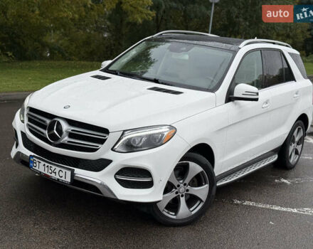 Белый Мерседес ГЛЕ-Класс, объемом двигателя 3.5 л и пробегом 80 тыс. км за 29900 $, фото 1 на Automoto.ua
