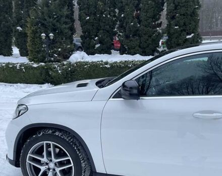 Белый Мерседес ГЛЕ-Класс, объемом двигателя 2.99 л и пробегом 179 тыс. км за 43950 $, фото 13 на Automoto.ua