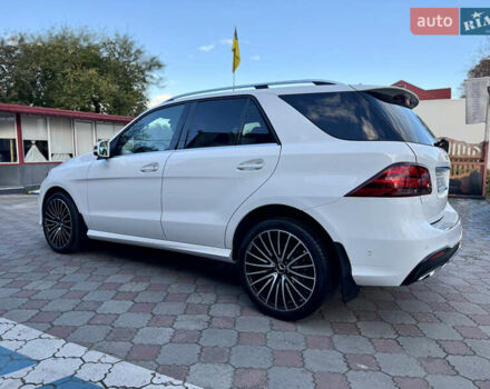 Белый Мерседес ГЛЕ-Класс, объемом двигателя 2.14 л и пробегом 250 тыс. км за 27800 $, фото 13 на Automoto.ua