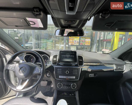 Белый Мерседес ГЛЕ-Класс, объемом двигателя 3.5 л и пробегом 100 тыс. км за 40500 $, фото 1 на Automoto.ua