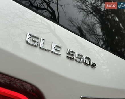 Белый Мерседес ГЛЕ-Класс, объемом двигателя 3 л и пробегом 198 тыс. км за 26500 $, фото 75 на Automoto.ua