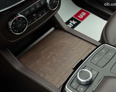 Белый Мерседес ГЛЕ-Класс, объемом двигателя 2.1 л и пробегом 101 тыс. км за 31990 $, фото 44 на Automoto.ua