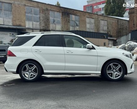 Белый Мерседес ГЛЕ-Класс, объемом двигателя 2.1 л и пробегом 101 тыс. км за 31990 $, фото 15 на Automoto.ua