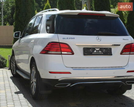 Белый Мерседес ГЛЕ-Класс, объемом двигателя 2.2 л и пробегом 123 тыс. км за 30900 $, фото 3 на Automoto.ua