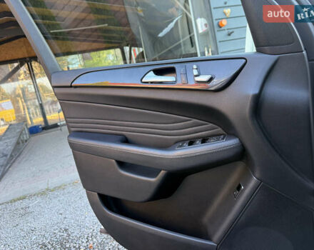 Белый Мерседес ГЛЕ-Класс, объемом двигателя 2.14 л и пробегом 250 тыс. км за 27800 $, фото 30 на Automoto.ua