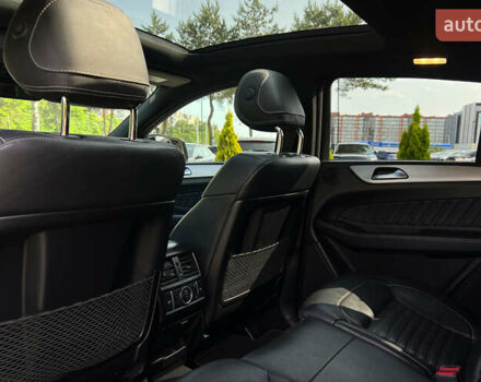 Белый Мерседес ГЛЕ-Класс, объемом двигателя 3 л и пробегом 170 тыс. км за 55900 $, фото 11 на Automoto.ua