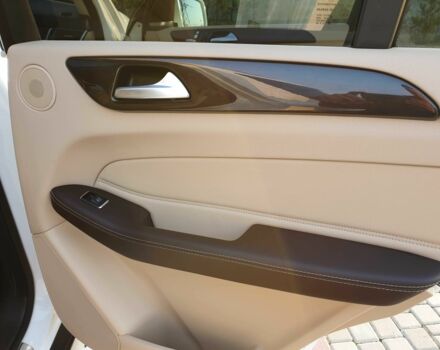 Белый Мерседес ГЛЕ-Класс, объемом двигателя 3.5 л и пробегом 108 тыс. км за 27499 $, фото 20 на Automoto.ua