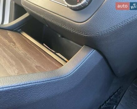 Мерседес ГЛЕ-Класс 2016 в Белой Церкве на Automoto.ua Белый Мерседес ГЛЕ-Класс, объемом двигателя 2.14 л и пробегом 198 тыс. км за 32999 $, фото 9 на Automoto.ua