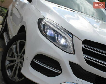 Белый Мерседес ГЛЕ-Класс, объемом двигателя 2.2 л и пробегом 123 тыс. км за 30900 $, фото 11 на Automoto.ua