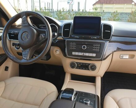 Белый Мерседес ГЛЕ-Класс, объемом двигателя 3.5 л и пробегом 108 тыс. км за 27499 $, фото 19 на Automoto.ua