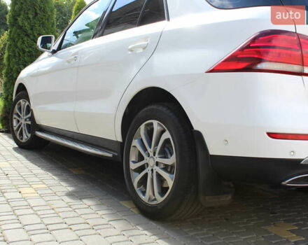 Белый Мерседес ГЛЕ-Класс, объемом двигателя 2.2 л и пробегом 123 тыс. км за 30900 $, фото 6 на Automoto.ua