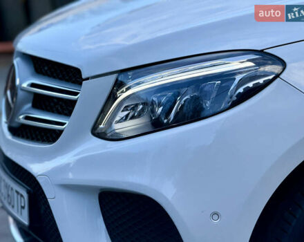 Белый Мерседес ГЛЕ-Класс, объемом двигателя 2.14 л и пробегом 250 тыс. км за 27800 $, фото 15 на Automoto.ua