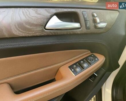 Мерседес ГЛЕ-Класс 2016 в Белой Церкве на Automoto.ua Белый Мерседес ГЛЕ-Класс, объемом двигателя 2.14 л и пробегом 198 тыс. км за 32999 $, фото 6 на Automoto.ua