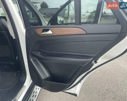 Белый Мерседес ГЛЕ-Класс, объемом двигателя 2.14 л и пробегом 164 тыс. км за 27850 $, фото 30 на Automoto.ua