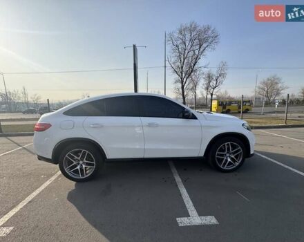 Белый Мерседес ГЛЕ-Класс, объемом двигателя 3 л и пробегом 206 тыс. км за 40000 $, фото 15 на Automoto.ua