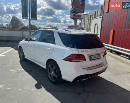Белый Мерседес ГЛЕ-Класс, объемом двигателя 3 л и пробегом 167 тыс. км за 33999 $, фото 5 на Automoto.ua