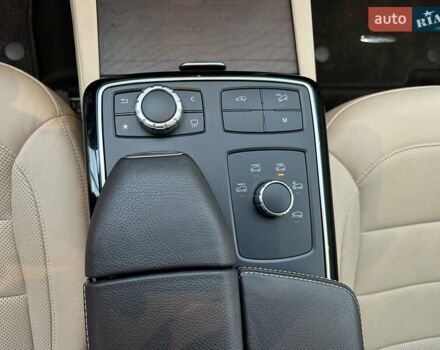 Белый Мерседес ГЛЕ-Класс, объемом двигателя 3 л и пробегом 59 тыс. км за 38500 $, фото 13 на Automoto.ua