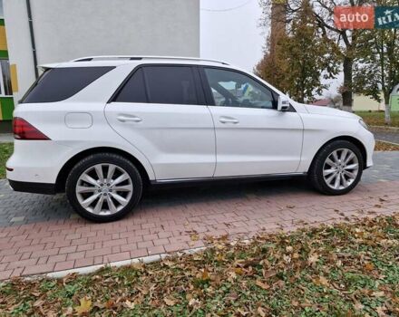 Мерседес ГЛЕ-Класс 2016 в Тернополе на Automoto.ua Белый Мерседес ГЛЕ-Класс, объемом двигателя 2.14 л и пробегом 187 тыс. км за 33333 $, фото 9 на Automoto.ua