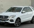 Белый Мерседес ГЛЕ-Класс, объемом двигателя 2.1 л и пробегом 200 тыс. км за 23575 $, фото 1 на Automoto.ua