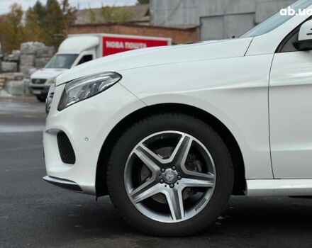 Белый Мерседес ГЛЕ-Класс, объемом двигателя 2.1 л и пробегом 101 тыс. км за 31990 $, фото 6 на Automoto.ua