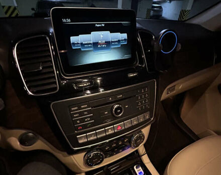 Мерседес ГЛЕ-Класс 2016 в Одессе на Automoto.ua Белый Мерседес ГЛЕ-Класс, объемом двигателя 3 л и пробегом 59 тыс. км за 38900 $, фото 5 на Automoto.ua