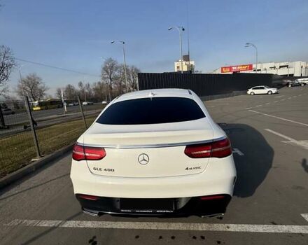 Белый Мерседес ГЛЕ-Класс, объемом двигателя 3 л и пробегом 206 тыс. км за 40000 $, фото 6 на Automoto.ua