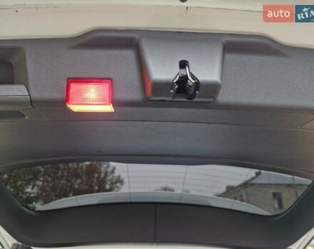 Мерседес ГЛЕ-Класс 2016 в Тернополе на Automoto.ua Белый Мерседес ГЛЕ-Класс, объемом двигателя 2.14 л и пробегом 187 тыс. км за 33333 $, фото 40 на Automoto.ua