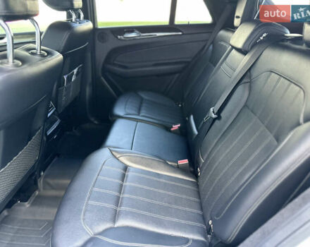 Білий Мерседес ГЛЕ-Клас, об'ємом двигуна 3.5 л та пробігом 237 тис. км за 22900 $, фото 60 на Automoto.ua