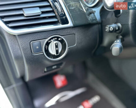 Білий Мерседес ГЛЕ-Клас, об'ємом двигуна 3.5 л та пробігом 237 тис. км за 22900 $, фото 49 на Automoto.ua