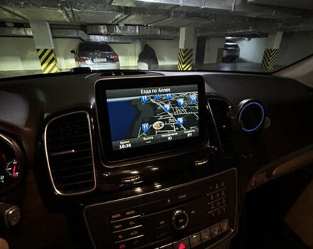 Мерседес ГЛЕ-Класс 2016 в Одессе на Automoto.ua Белый Мерседес ГЛЕ-Класс, объемом двигателя 3 л и пробегом 59 тыс. км за 38900 $, фото 7 на Automoto.ua