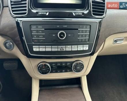 Белый Мерседес ГЛЕ-Класс, объемом двигателя 3 л и пробегом 59 тыс. км за 38500 $, фото 12 на Automoto.ua