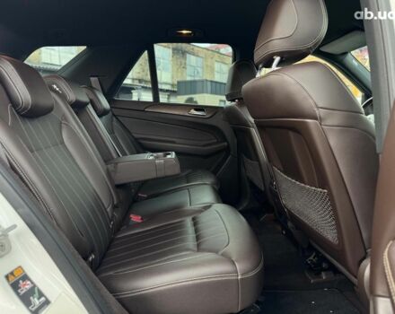 Белый Мерседес ГЛЕ-Класс, объемом двигателя 2.1 л и пробегом 101 тыс. км за 31990 $, фото 60 на Automoto.ua