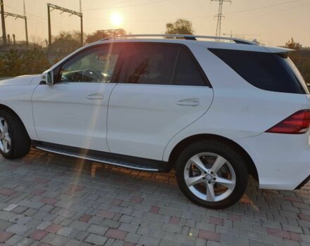 Белый Мерседес ГЛЕ-Класс, объемом двигателя 3.5 л и пробегом 108 тыс. км за 27499 $, фото 2 на Automoto.ua