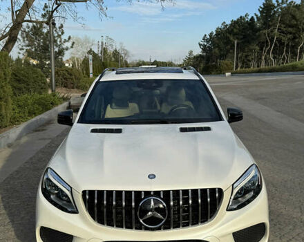 Белый Мерседес ГЛЕ-Класс, объемом двигателя 3 л и пробегом 225 тыс. км за 31000 $, фото 13 на Automoto.ua