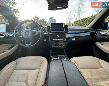 Белый Мерседес ГЛЕ-Класс, объемом двигателя 3 л и пробегом 225 тыс. км за 31000 $, фото 9 на Automoto.ua