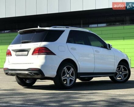 Белый Мерседес ГЛЕ-Класс, объемом двигателя 3 л и пробегом 188 тыс. км за 29500 $, фото 13 на Automoto.ua
