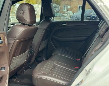 Белый Мерседес ГЛЕ-Класс, объемом двигателя 2.1 л и пробегом 101 тыс. км за 31990 $, фото 45 на Automoto.ua