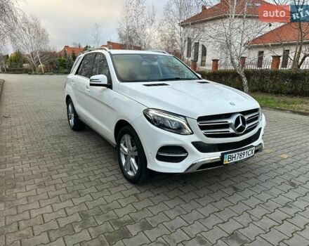 Белый Мерседес ГЛЕ-Класс, объемом двигателя 3 л и пробегом 59 тыс. км за 38300 $, фото 5 на Automoto.ua