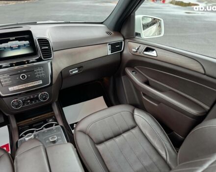 Белый Мерседес ГЛЕ-Класс, объемом двигателя 2.1 л и пробегом 101 тыс. км за 31990 $, фото 58 на Automoto.ua