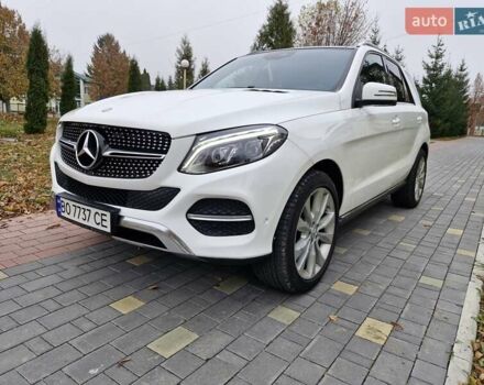 Мерседес ГЛЕ-Класс 2016 в Тернополе на Automoto.ua Белый Мерседес ГЛЕ-Класс, объемом двигателя 2.14 л и пробегом 187 тыс. км за 33333 $, фото 33 на Automoto.ua