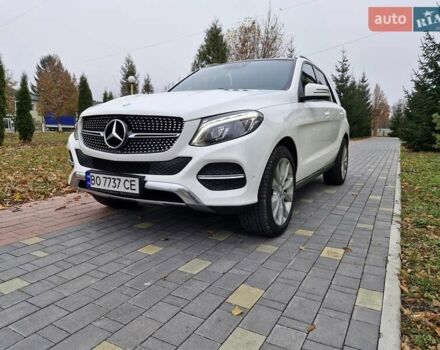 Мерседес ГЛЕ-Класс 2016 в Тернополе на Automoto.ua Белый Мерседес ГЛЕ-Класс, объемом двигателя 2.14 л и пробегом 187 тыс. км за 33333 $, фото 34 на Automoto.ua