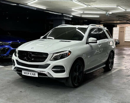 Мерседес ГЛЕ-Класс 2016 в Одессе на Automoto.ua Белый Мерседес ГЛЕ-Класс, объемом двигателя 3.5 л и пробегом 139 тыс. км за 26500 $, фото 5 на Automoto.ua