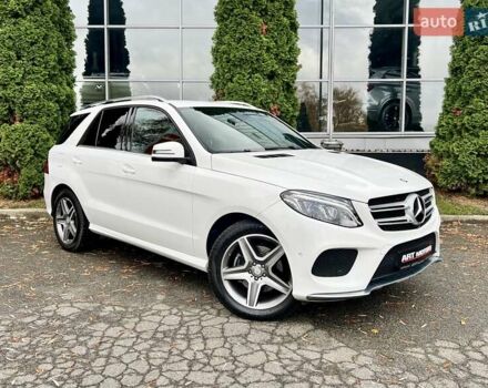 Белый Мерседес ГЛЕ-Класс, объемом двигателя 2.14 л и пробегом 101 тыс. км за 36777 $, фото 2 на Automoto.ua