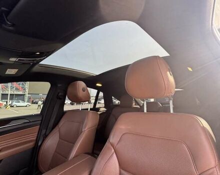 Белый Мерседес ГЛЕ-Класс, объемом двигателя 3 л и пробегом 206 тыс. км за 40000 $, фото 21 на Automoto.ua