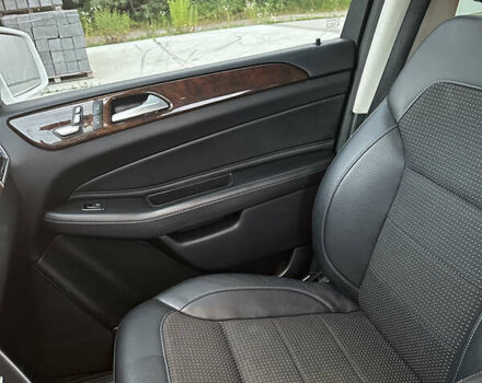 Мерседес ГЛЕ-Класс 2017 в Снятине на Automoto.ua Белый Мерседес ГЛЕ-Класс, объемом двигателя 2.14 л и пробегом 84 тыс. км за 34900 $, фото 30 на Automoto.ua