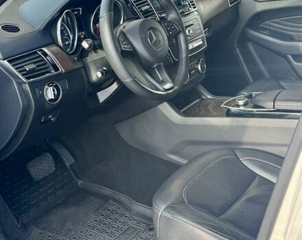 Белый Мерседес ГЛЕ-Класс, объемом двигателя 2.99 л и пробегом 159 тыс. км за 45000 $, фото 8 на Automoto.ua