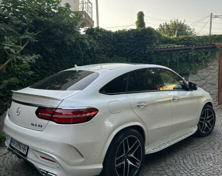 Белый Мерседес ГЛЕ-Класс, объемом двигателя 3 л и пробегом 90 тыс. км за 54000 $, фото 7 на Automoto.ua