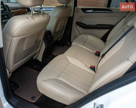 Белый Мерседес ГЛЕ-Класс, объемом двигателя 2.14 л и пробегом 172 тыс. км за 31000 $, фото 41 на Automoto.ua