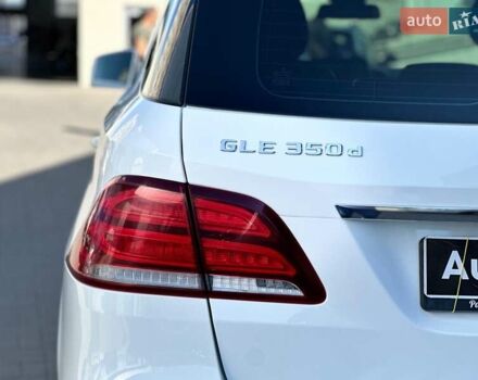 Белый Мерседес ГЛЕ-Класс, объемом двигателя 3 л и пробегом 196 тыс. км за 36940 $, фото 11 на Automoto.ua