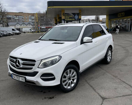 Белый Мерседес ГЛЕ-Класс, объемом двигателя 2.2 л и пробегом 285 тыс. км за 24500 $, фото 3 на Automoto.ua